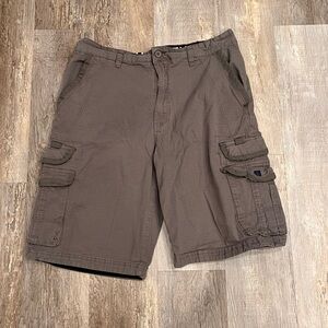 Monument Grey Cargo 10” Shorts Men’s 32” Hiking Outdoors